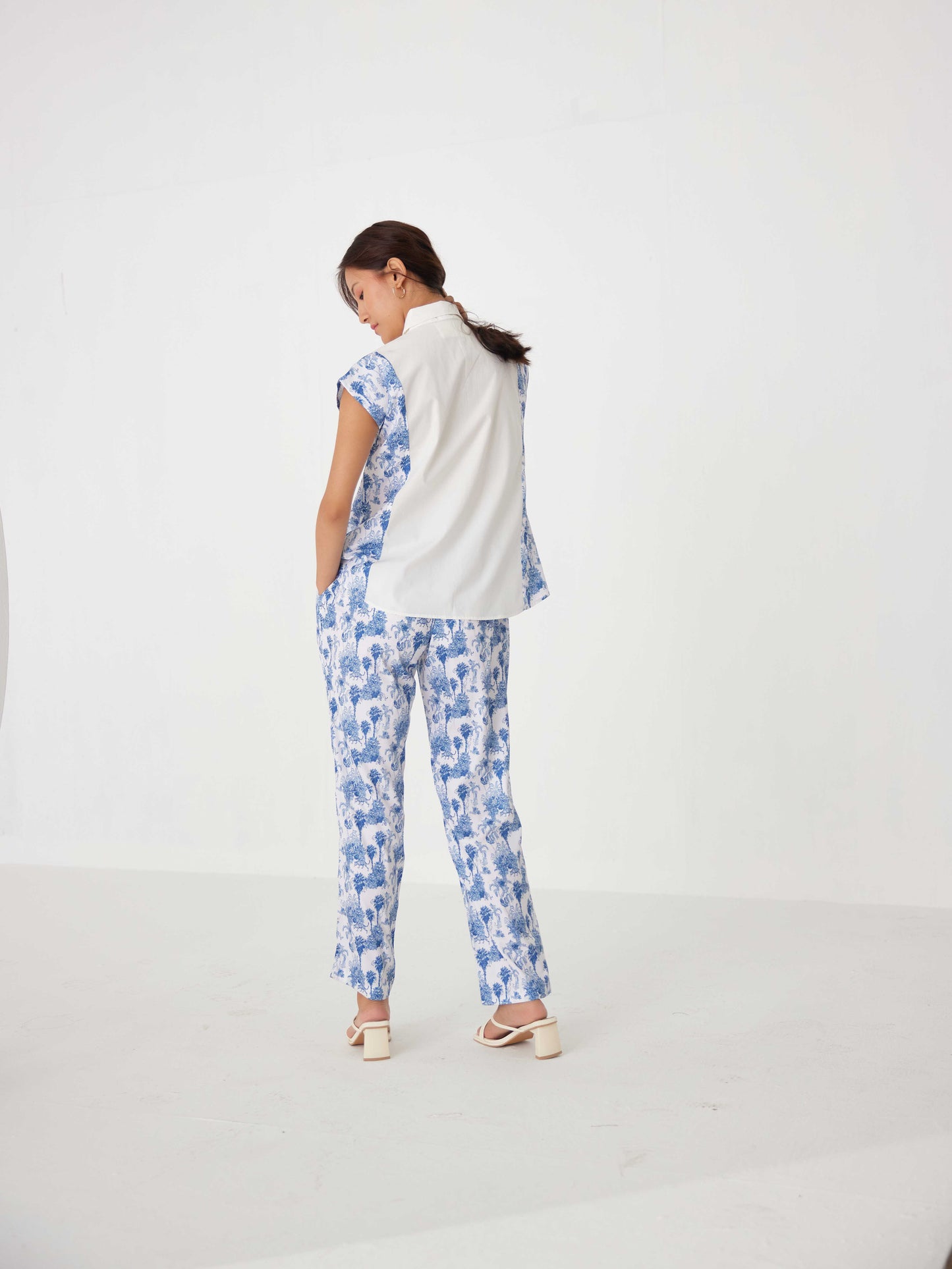 RIVERSTONE STRAIGHT CO-RD