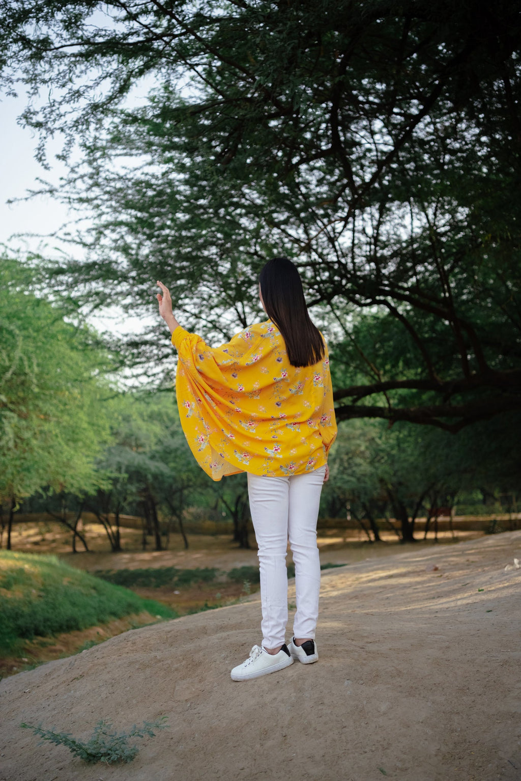 Calla yellow asymmetric shirt for women - Label Kheerganga