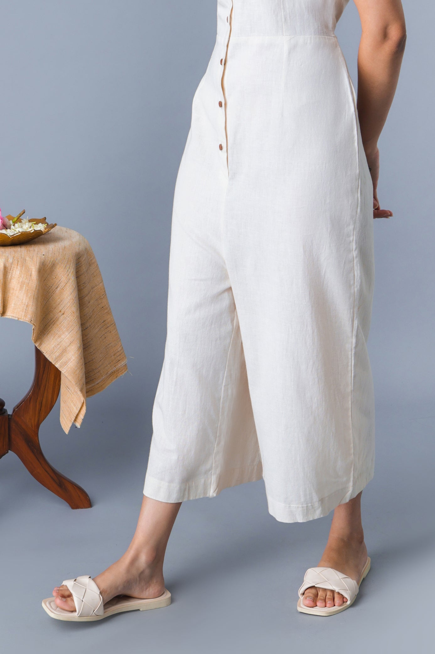Safed Suti Jumpsuit